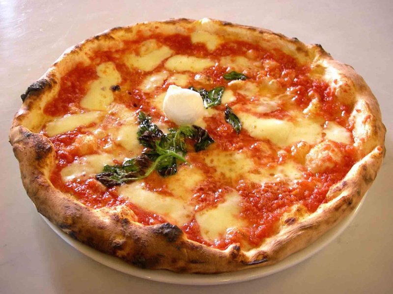 Napolitana Pizza